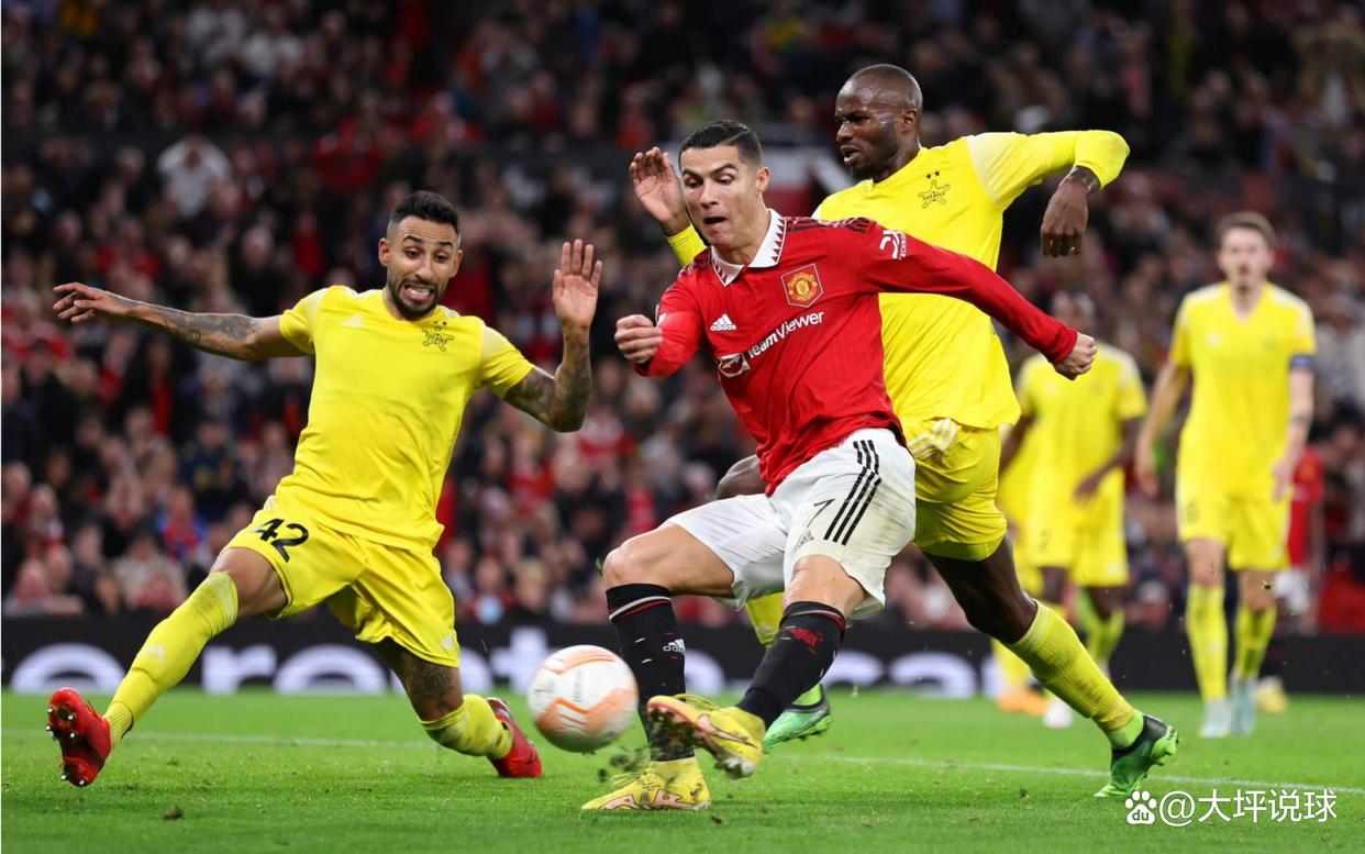 Leisu-关于柏林联合训练开放日，关键战火线驰援引观众欢呼，中超在即，控场能力成焦点的信息