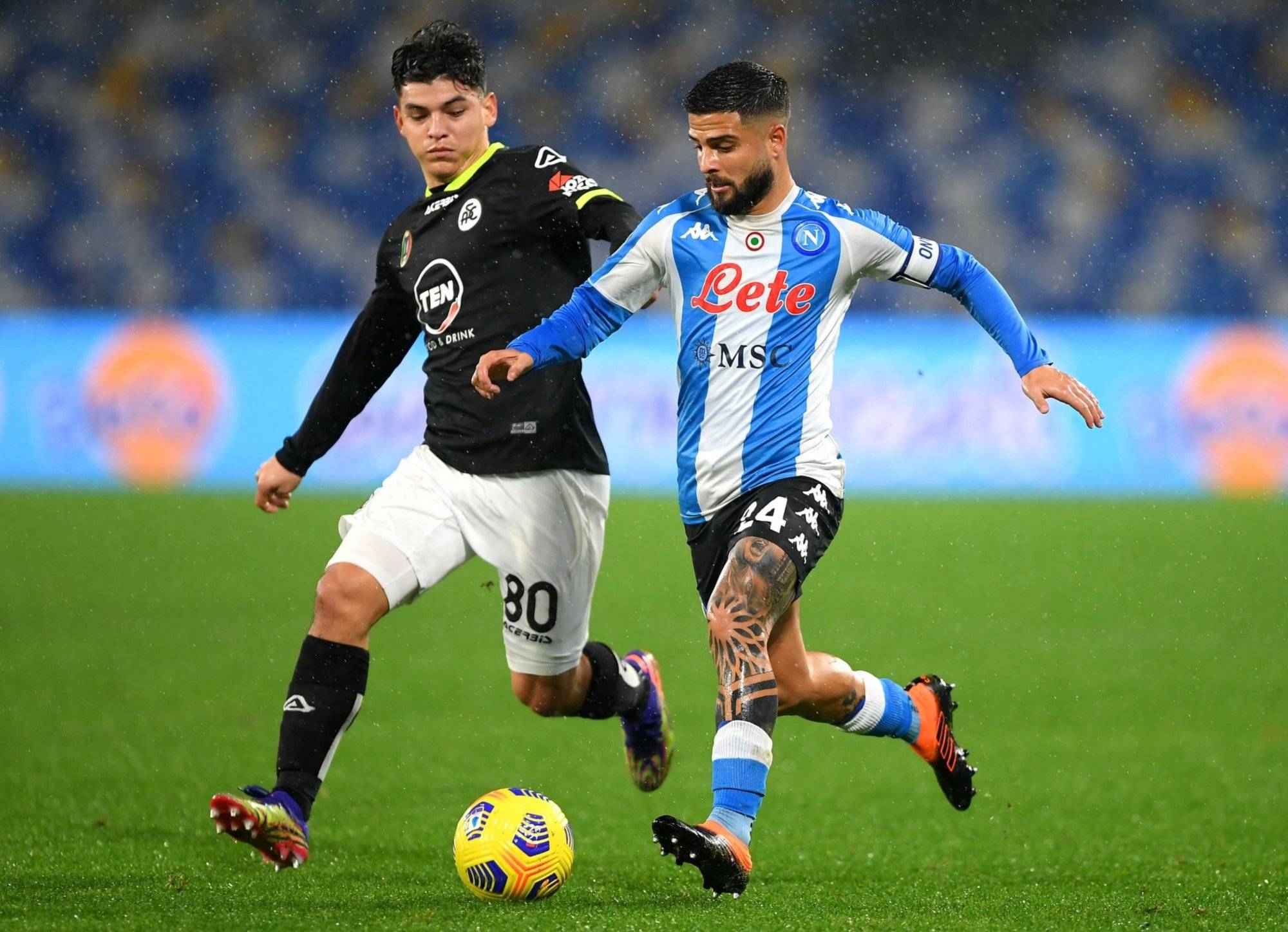 雷速-风云突变！里昂转会期复出首秀；意甲版图或重绘；更衣室稳定；细节决定成败的简单介绍