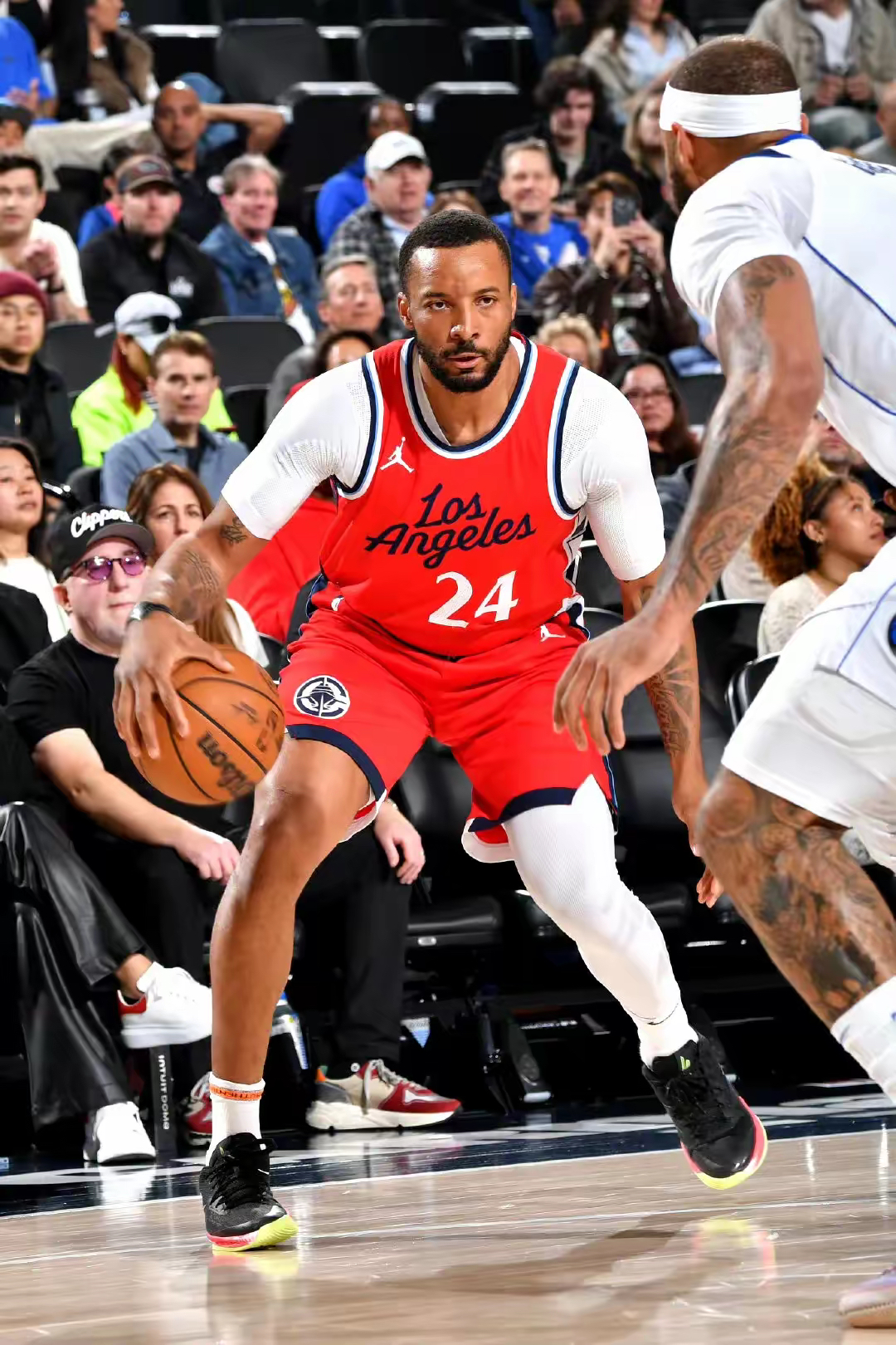 Leisu- 中央台机智过人步宏 