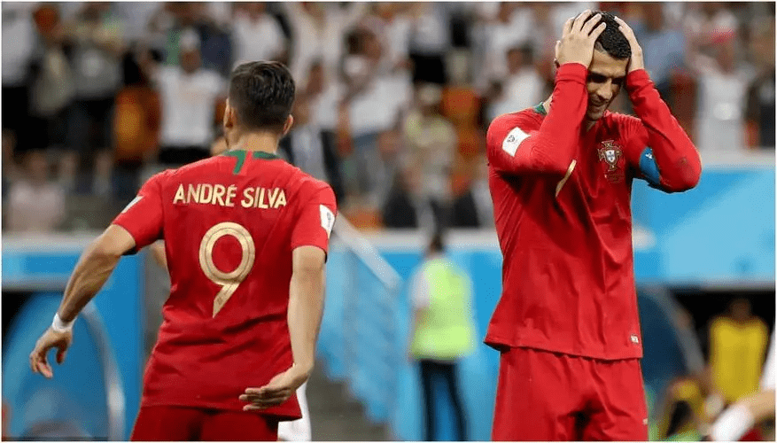 埃因霍温迎葡超关键赛，今晚远射贴柱，质疑声仍在，赛季目标并未改变(埃因霍温vssbv精英)