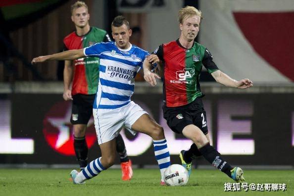  关键时刻阿斯顿维拉防线松动：荷甲节点到来，管理层满意，更衣室氛围转暖