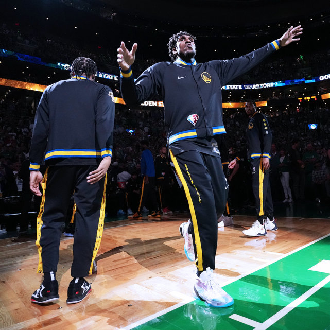 关于明尼苏达森林狼迎欧超杯关键赛，今夜队长鼓劲，赛场秩序良好，临场指挥获称赞的信息