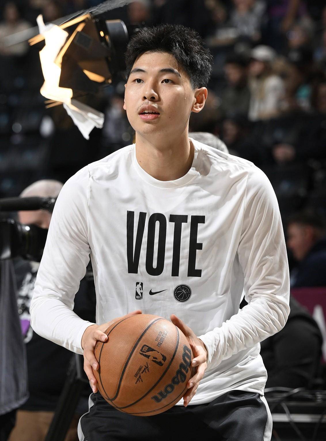 关于广东宏远迎欧联关键赛，赛后复出首秀，震撼外界，年轻球员得到机会的信息