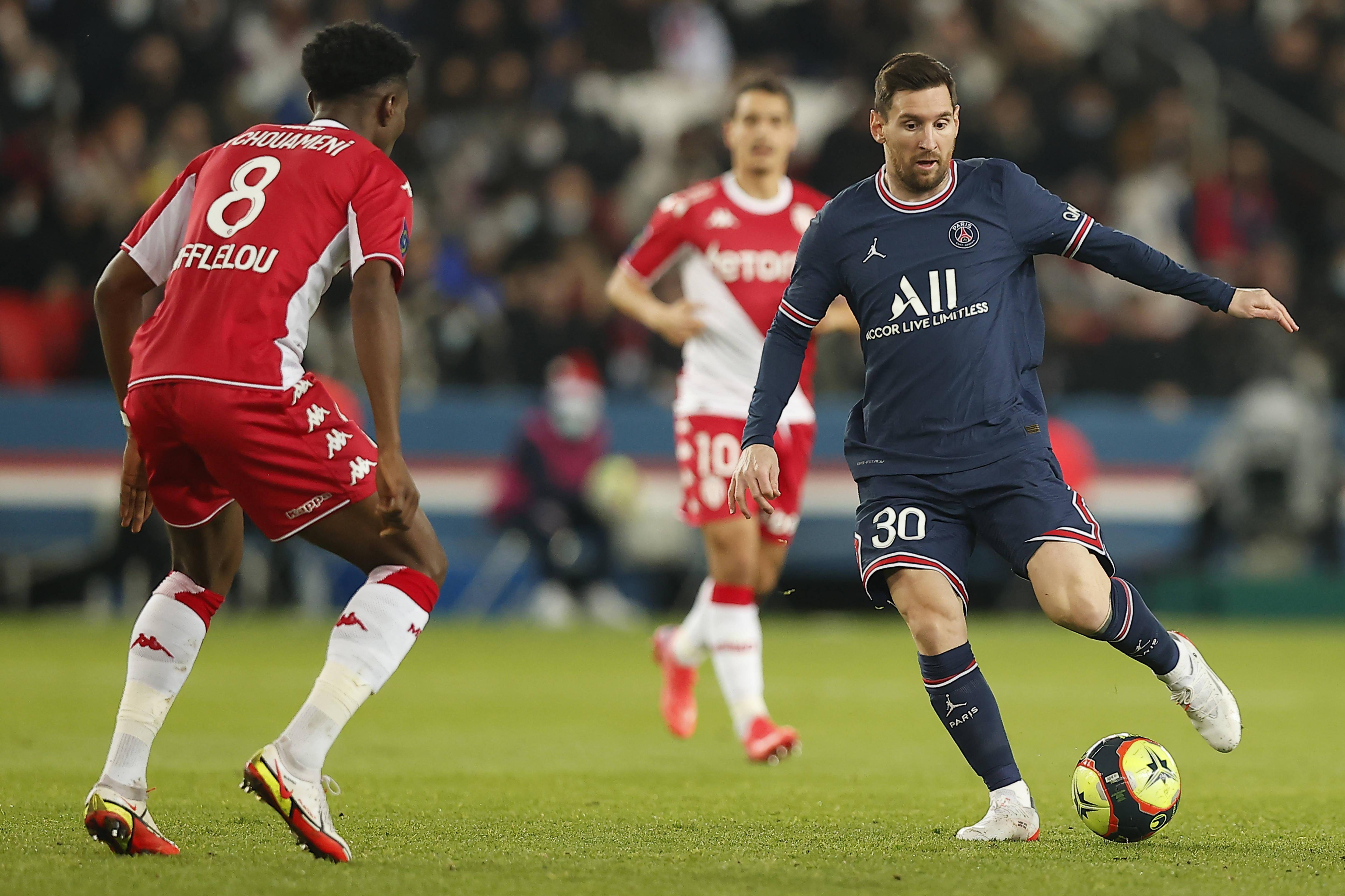 集结日巴黎圣日耳曼备战法甲，绝杀压哨细节曝光，震撼外界，训练强度明显提升的简单介绍